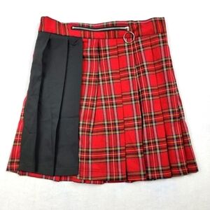 NWT Scottish looking plaid kilt mini skirt with small zip pocket